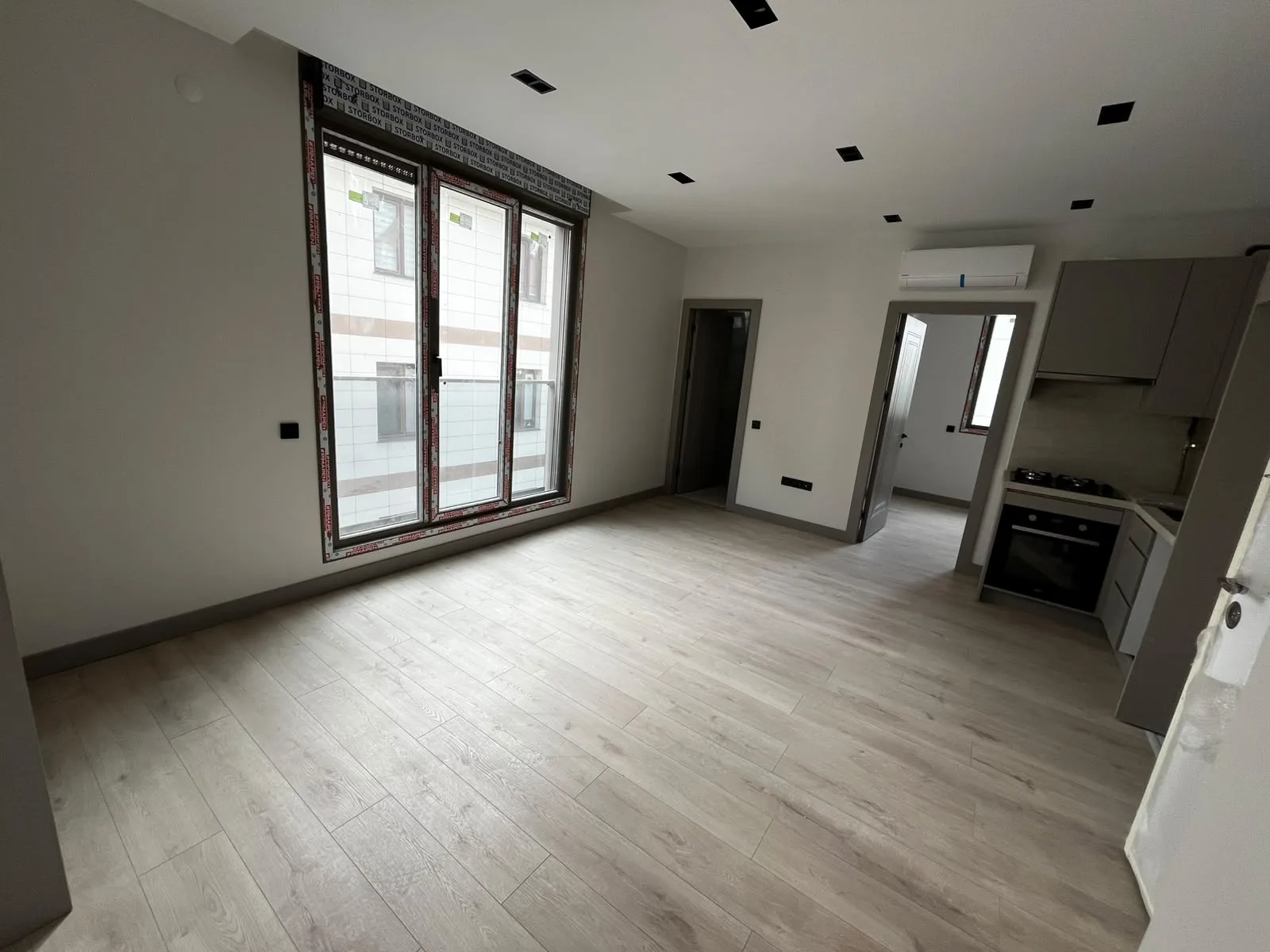 Kadıköy Kazasker Şakacı Sokak 1+1 kiralık daire fotoğrafı