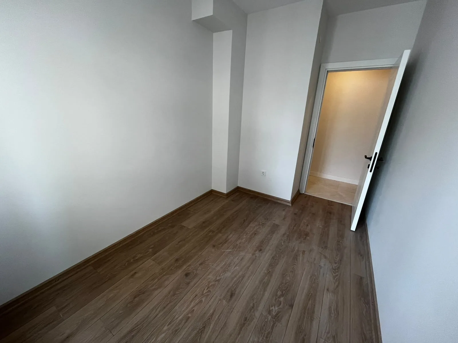 Kadıköy Kozyatağı kiralık konut iç mekân detayı